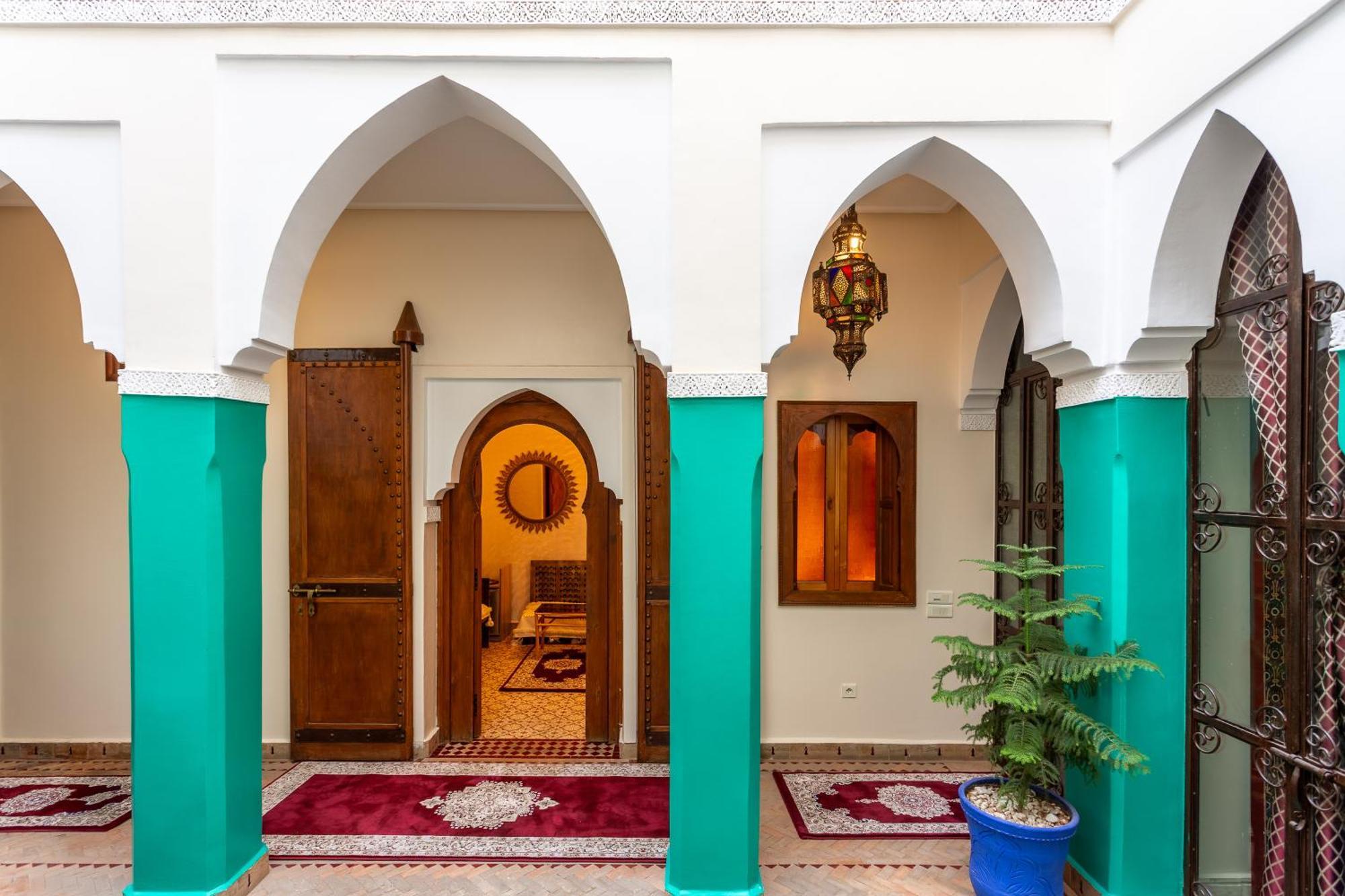 Riad Bianca 3*
